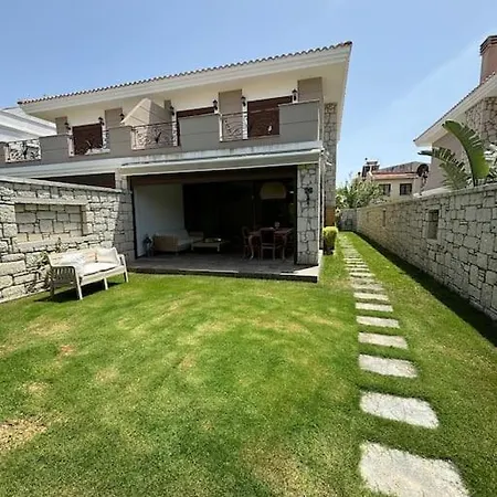 Holiday home Alacati Olive House Cesme