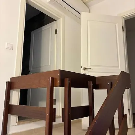 Alacati Olive House بيت للعطل